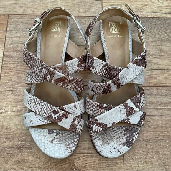 Pour La Victoire Reptile Print Wedge Sandal Women's 7.5 US - Picture 1 of 6